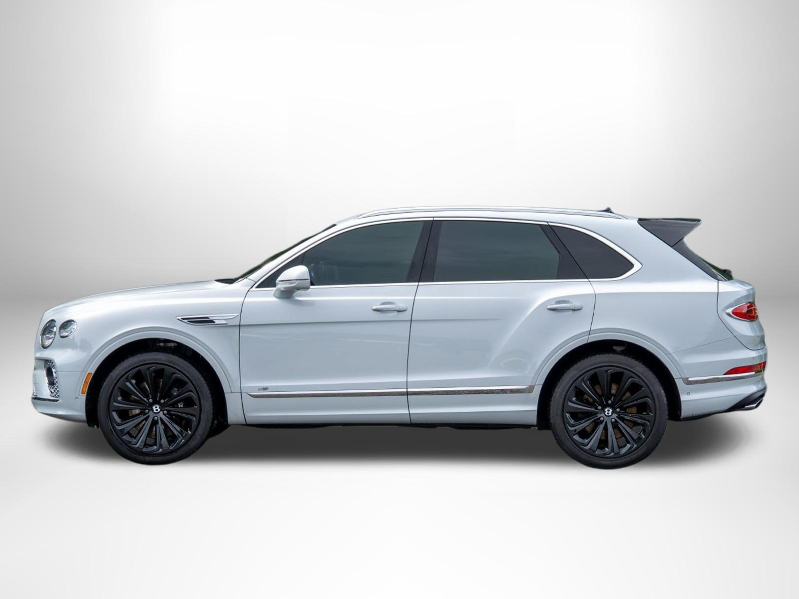 Used 2022 Bentley Bentayga AWD/4WD image 5
