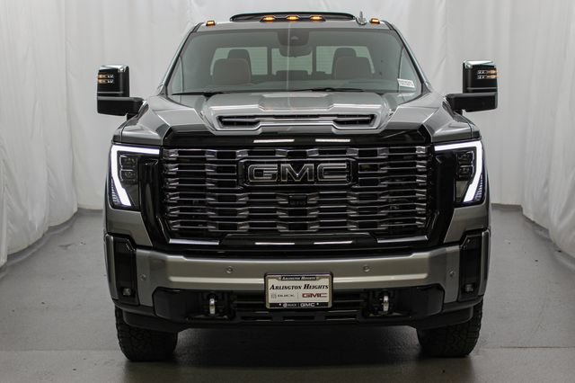 New 2026 GMC Sierra 2500 Denali Ultimate w/ LPO, Black Badging Package AWD/4WD image 3