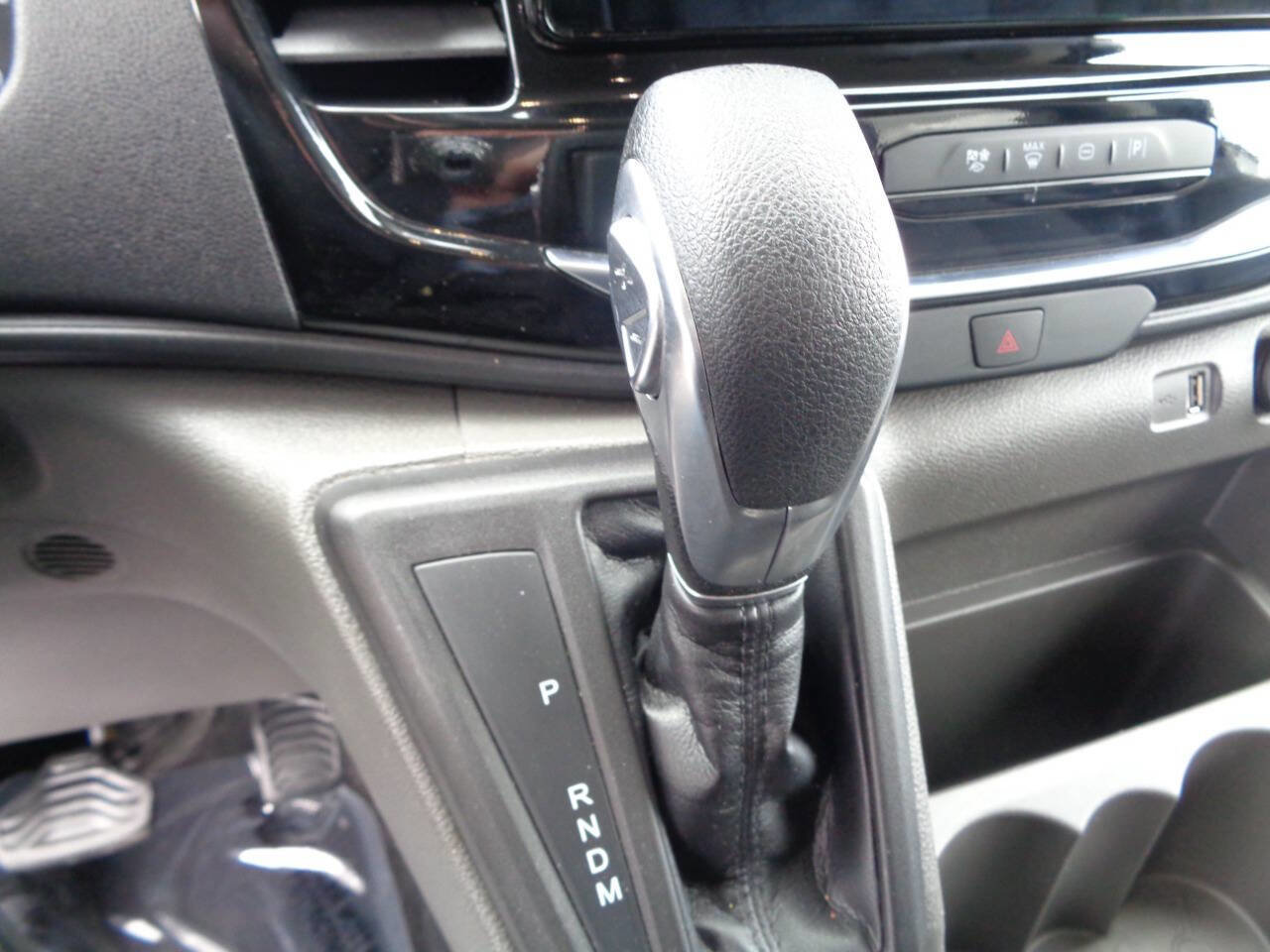 Used 2024 Ford Transit 350 XLT RWD image 19