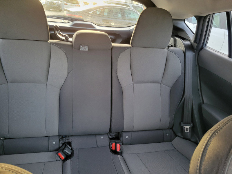 Used 2025 Subaru Crosstrek 2.0i image 18