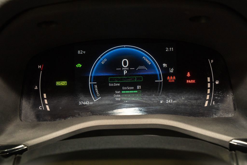 Used 2025 Toyota Camry SE image 16