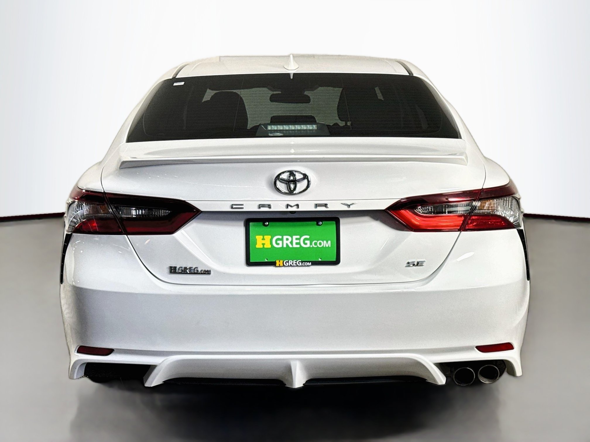 Used 2023 Toyota Camry SE FWD image 8