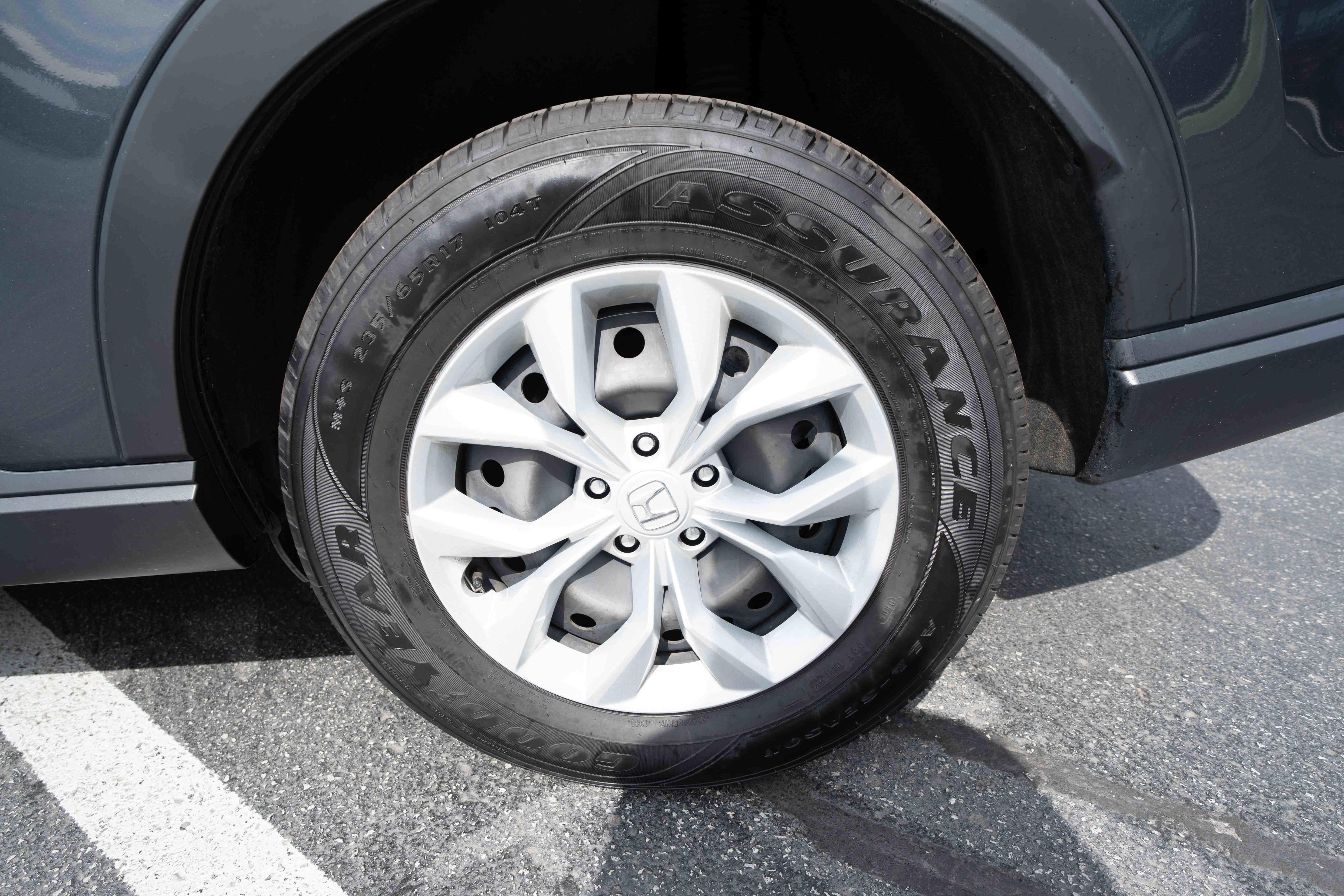 Used 2023 Honda CR-V LX image 29