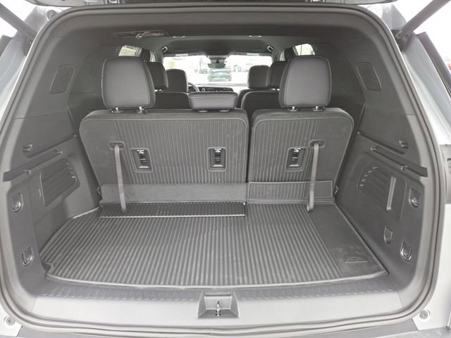 New 2026 Chevrolet Traverse LT w/ Driver Confidence Package FWD image 26