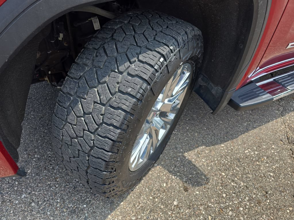 Used 2021 GMC Sierra 1500 Denali AWD/4WD image 36