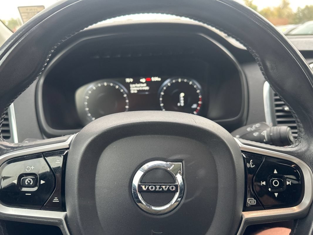 Used 2019 Volvo XC90 T6 Momentum w/ Protection Package Premier AWD/4WD image 23