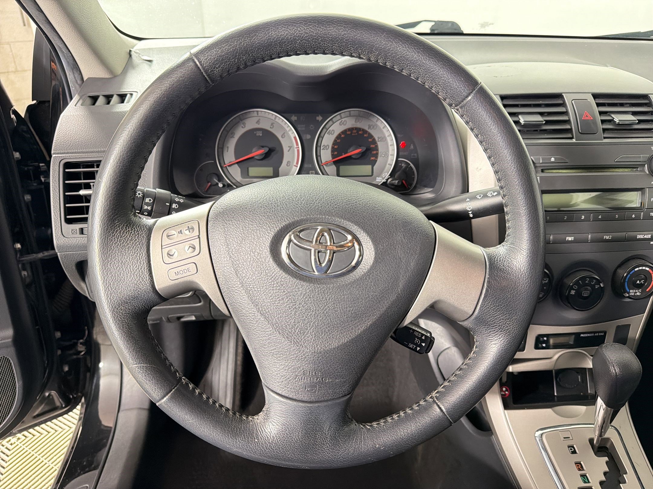 Used 2010 Toyota Corolla S image 16