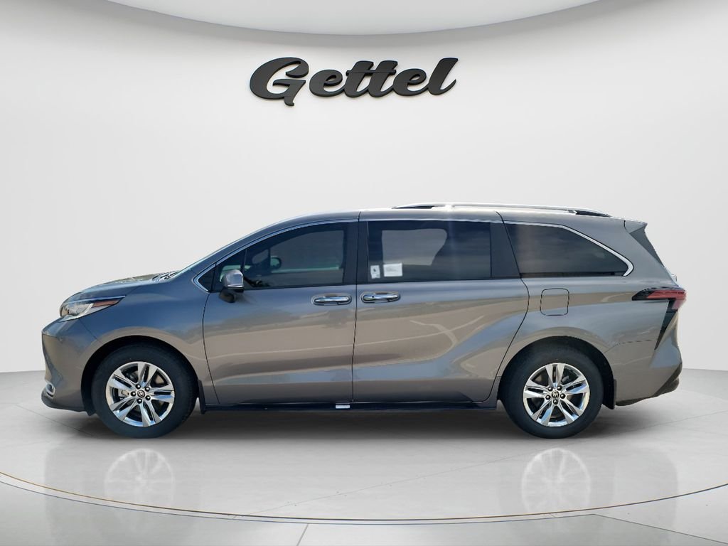 New 2026 Toyota Sienna Limited FWD image 8