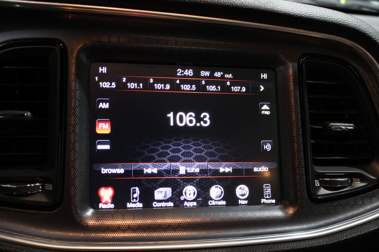 Used 2016 Dodge Challenger SXT Plus image 25