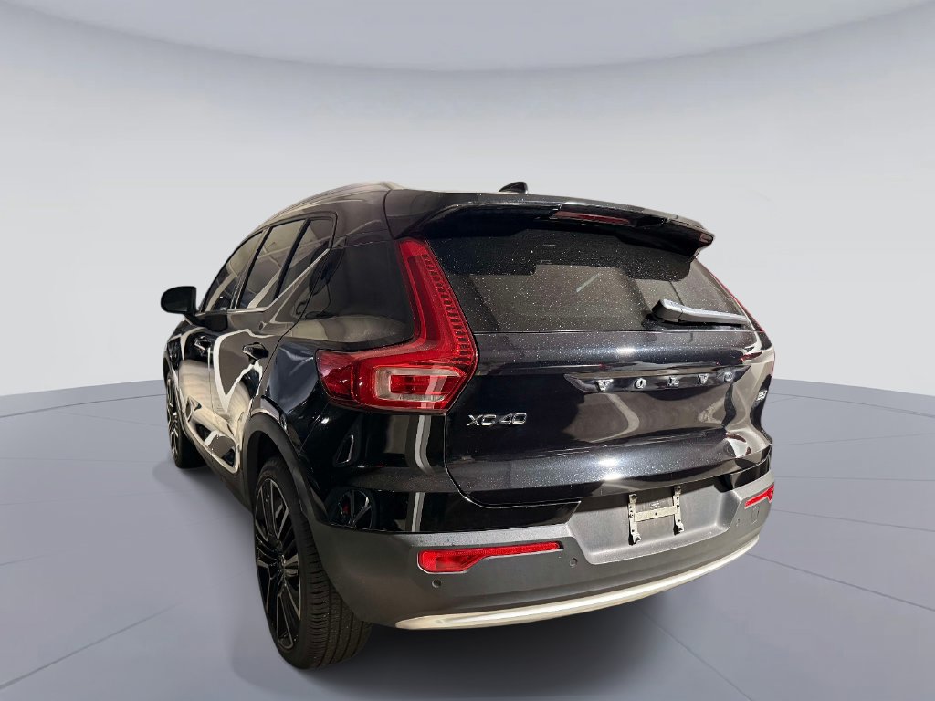 Used 2023 Volvo XC40 B5 Ultimate w/ Protection Package Premier AWD/4WD image 6