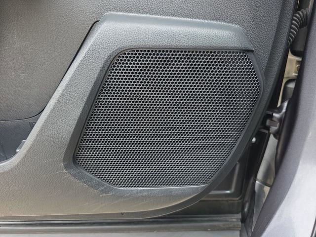 Used 2021 Toyota Highlander L image 41