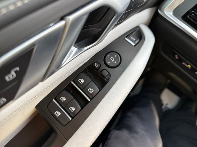 Certified 2025 BMW X5 M60i image 13