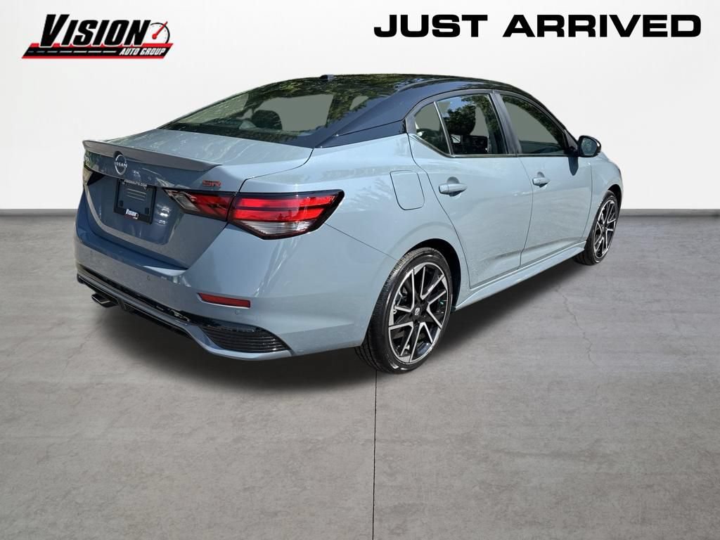 New 2025 Nissan Sentra SR FWD image 6