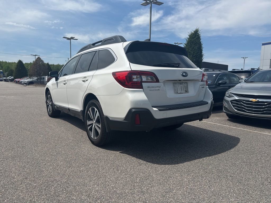 Used 2019 Subaru Outback 3.6R Limited image 3