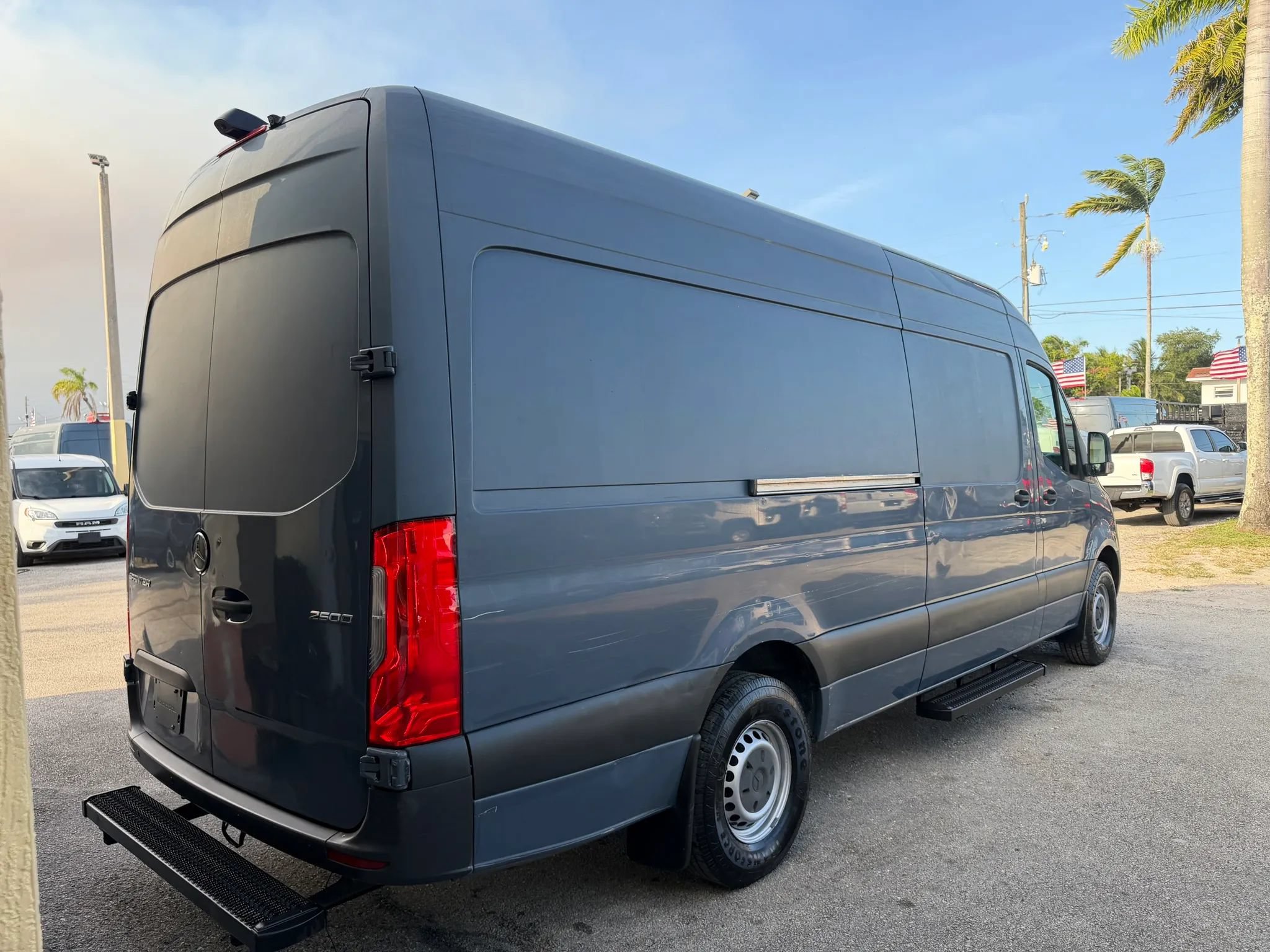 Used 2019 Mercedes-Benz Sprinter 170 image 7