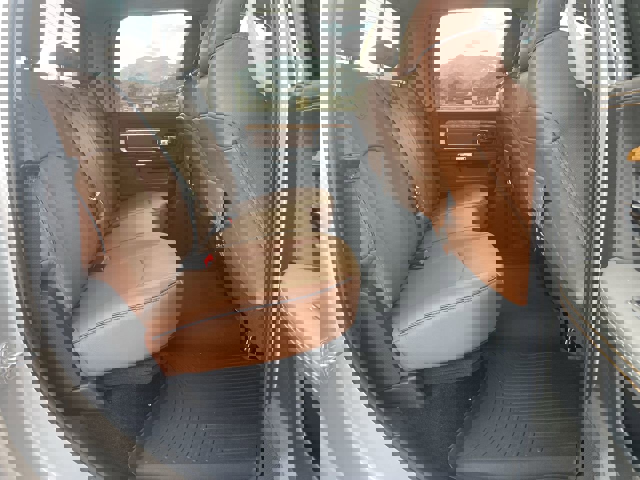 Used 2016 RAM 2500 Longhorn w/ Convenience Group image 16