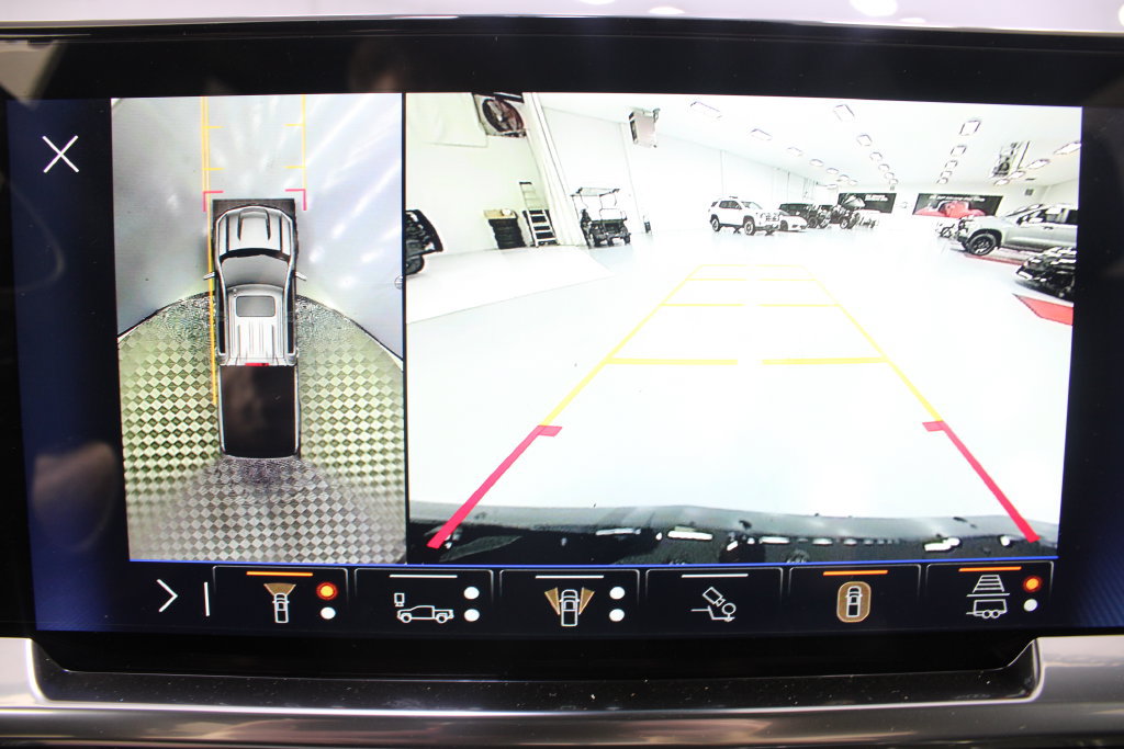 New 2026 Chevrolet Silverado 1500 LT Trail Boss w/ LT Trail Boss Premium Package AWD/4WD image 4