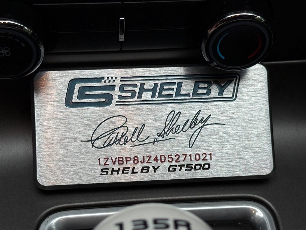 Used 2013 Ford Mustang Shelby GT500 RWD image 44