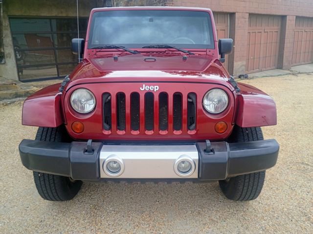 Used 2008 Jeep Wrangler Sahara AWD/4WD image 3