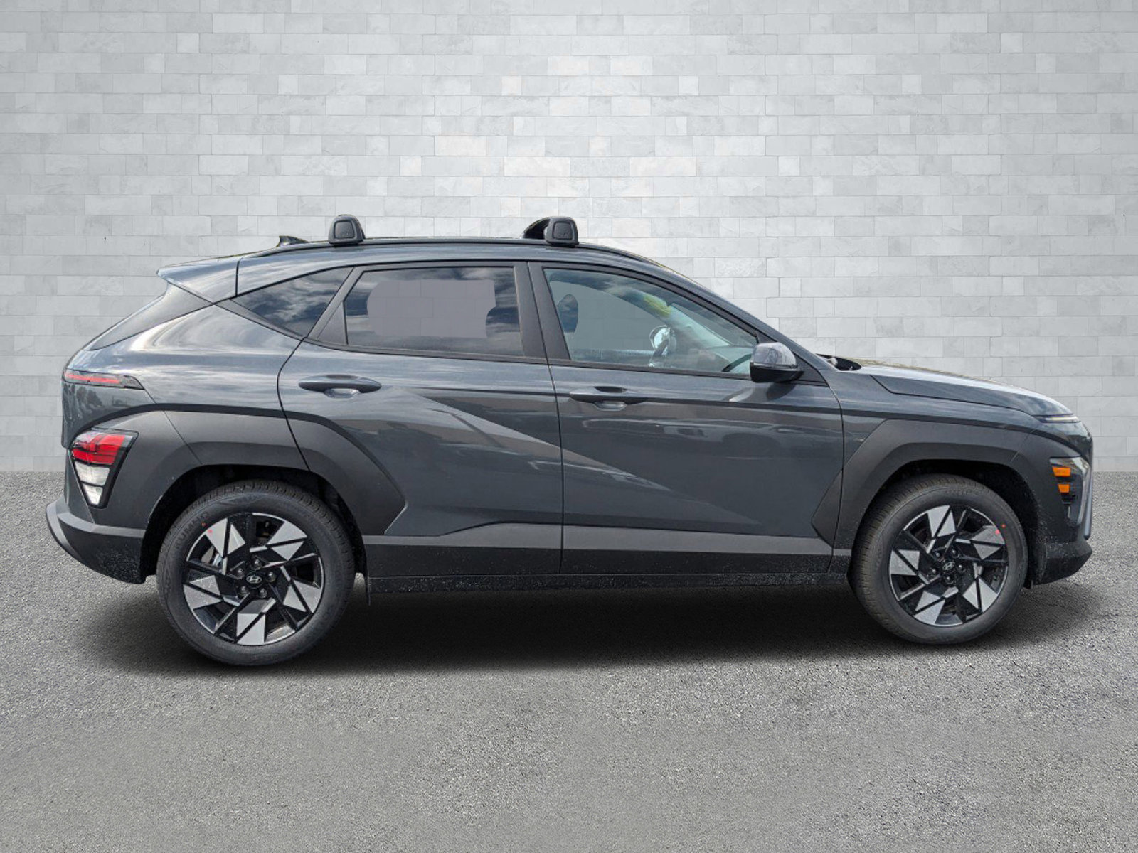 New 2025 Hyundai Kona SEL image 3