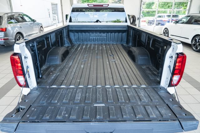 Used 2024 GMC Sierra 2500 SLE w/ SLE Value Package; AWD/4WD image 8
