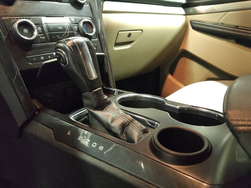 Used 2018 Ford Explorer XLT FWD image 26