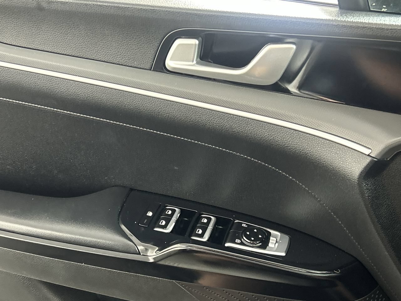 Used 2022 Kia K5 LXS FWD image 19