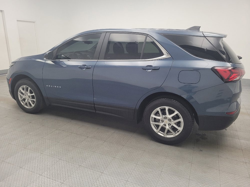 Used 2024 Chevrolet Equinox LT w/ Driver Convenience Package image 3