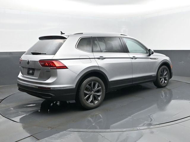 Used 2022 Volkswagen Tiguan SE image 22