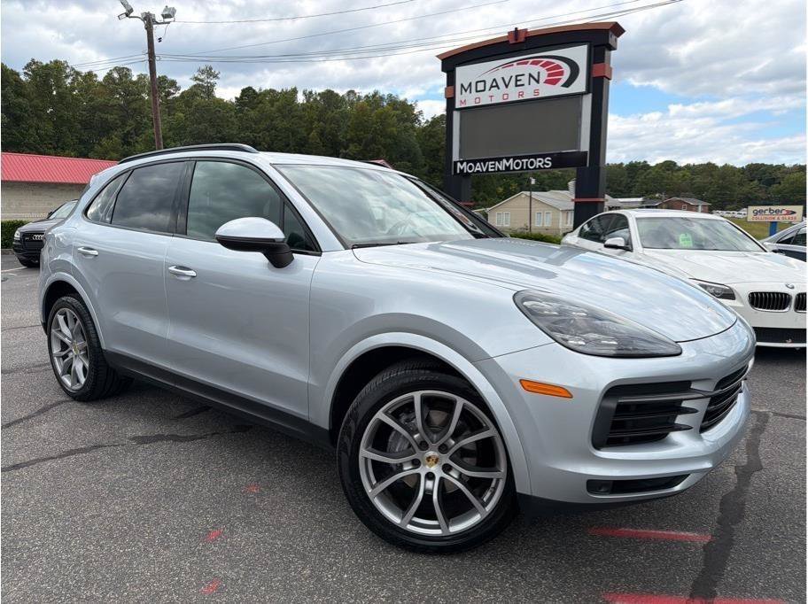 Used 2019 Porsche Cayenne S AWD/4WD image 1