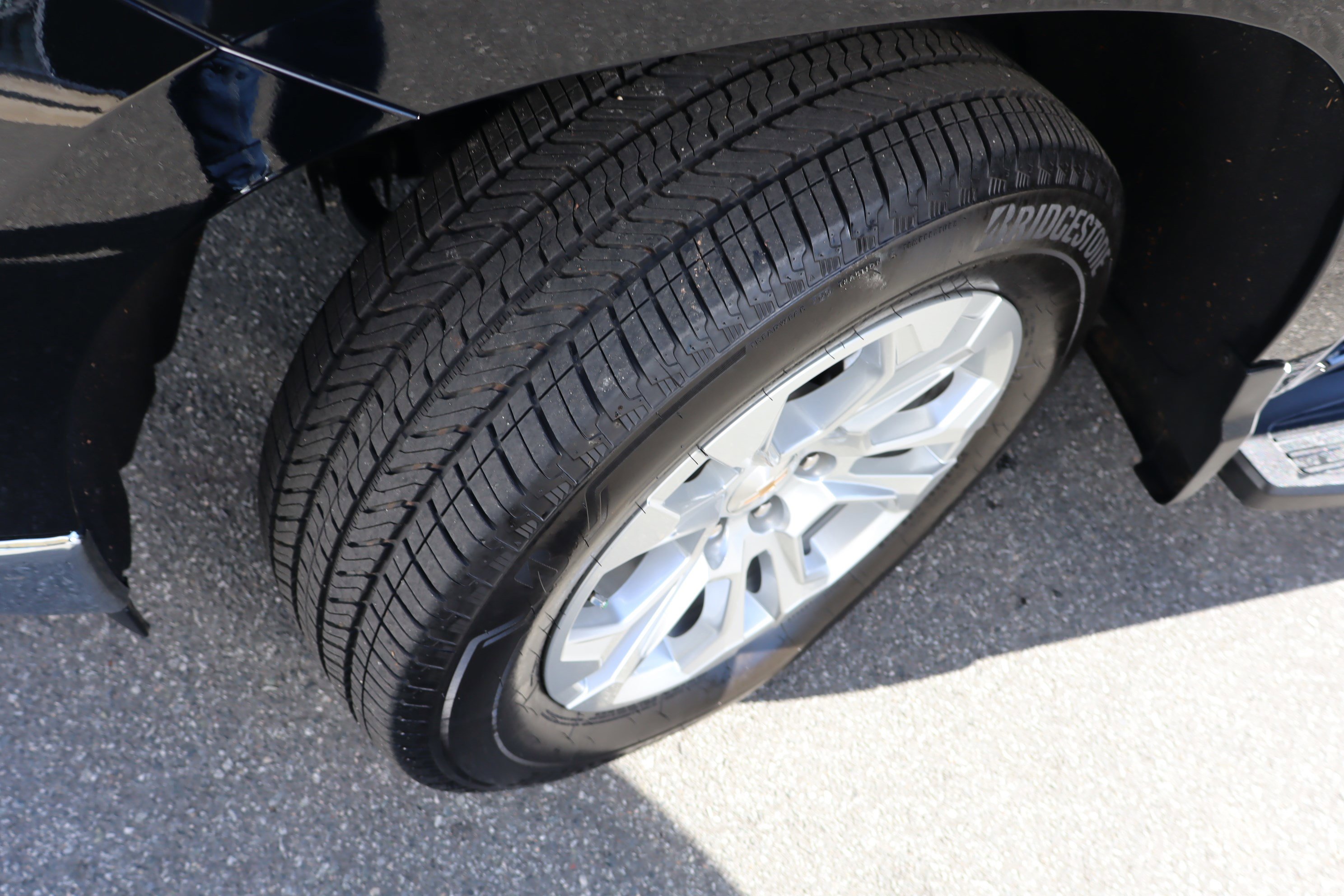 Used 2024 Chevrolet Silverado 1500 LTZ w/ Technology Package image 42