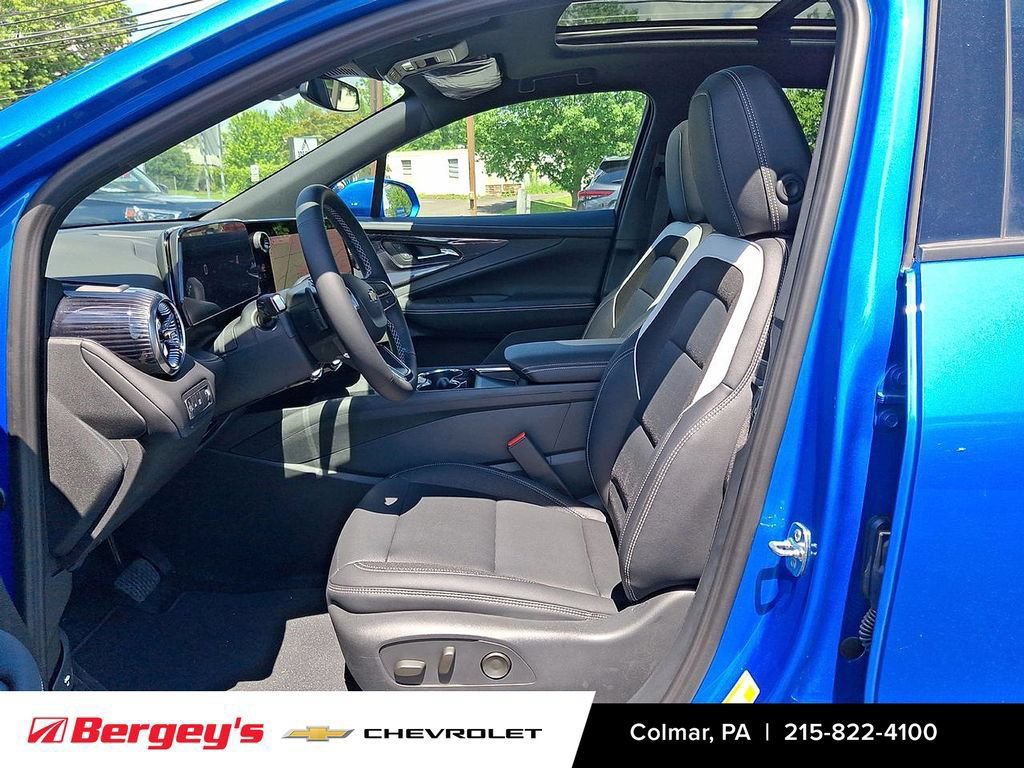New 2025 Chevrolet Blazer EV LT AWD/4WD image 16