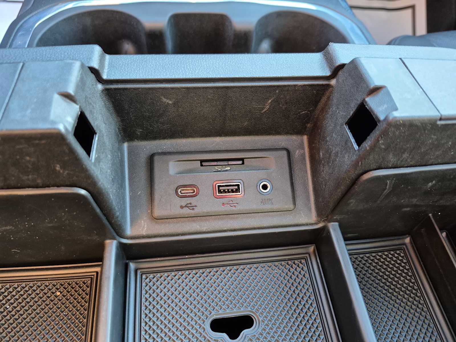 Used 2020 GMC Sierra 2500 SLT w/ Technology Package image 27