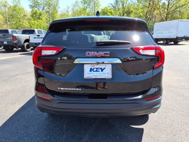 Used 2024 GMC Terrain SLE FWD image 6