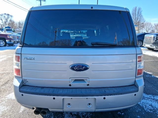 Used 2009 Ford Flex SE image 4