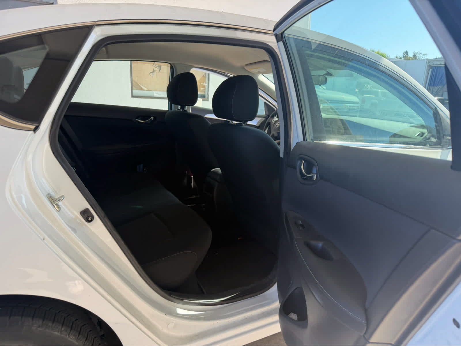 Used 2019 Nissan Sentra S FWD image 6
