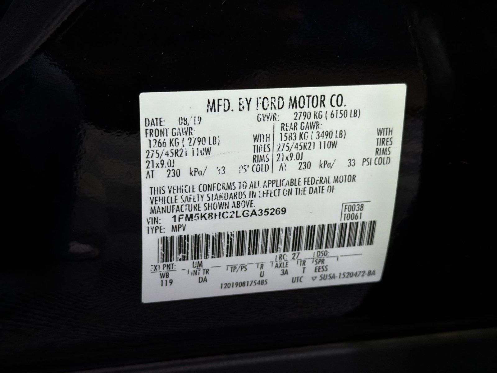 Used 2020 Ford Explorer Platinum w/ Premium Technology Package AWD/4WD image 37