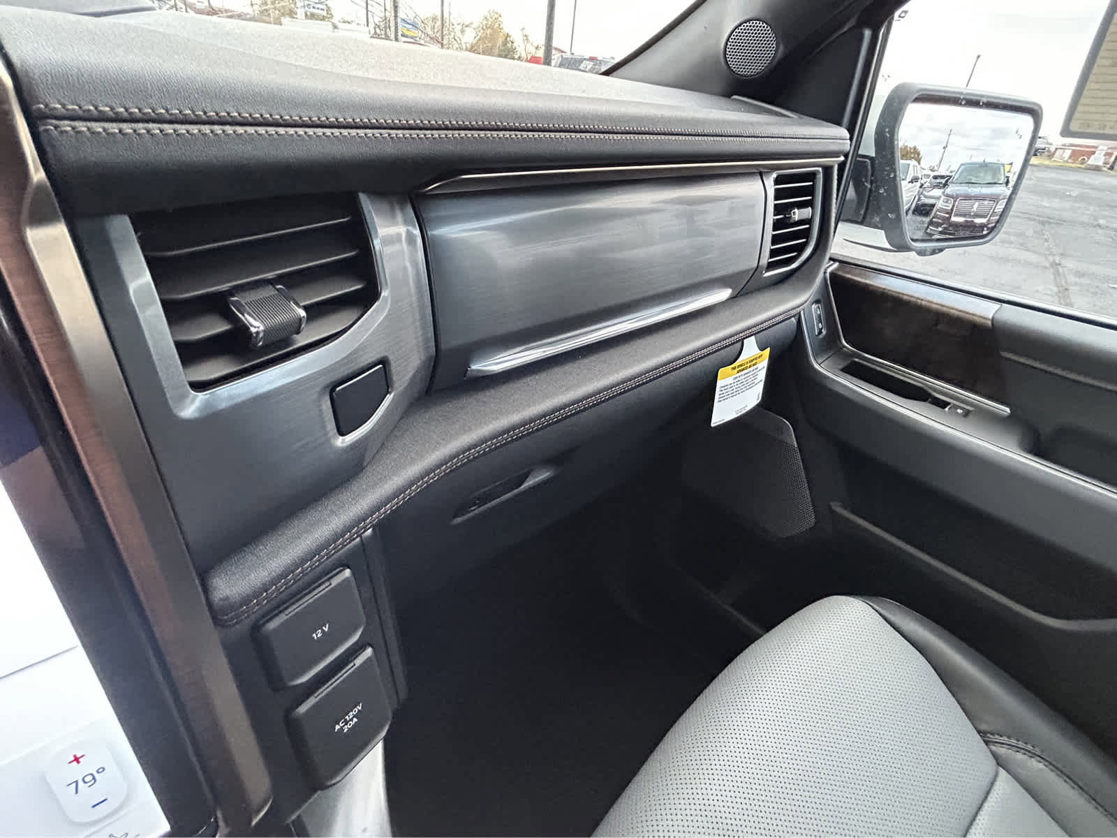 New 2023 Ford F150 Lightning Lariat image 76