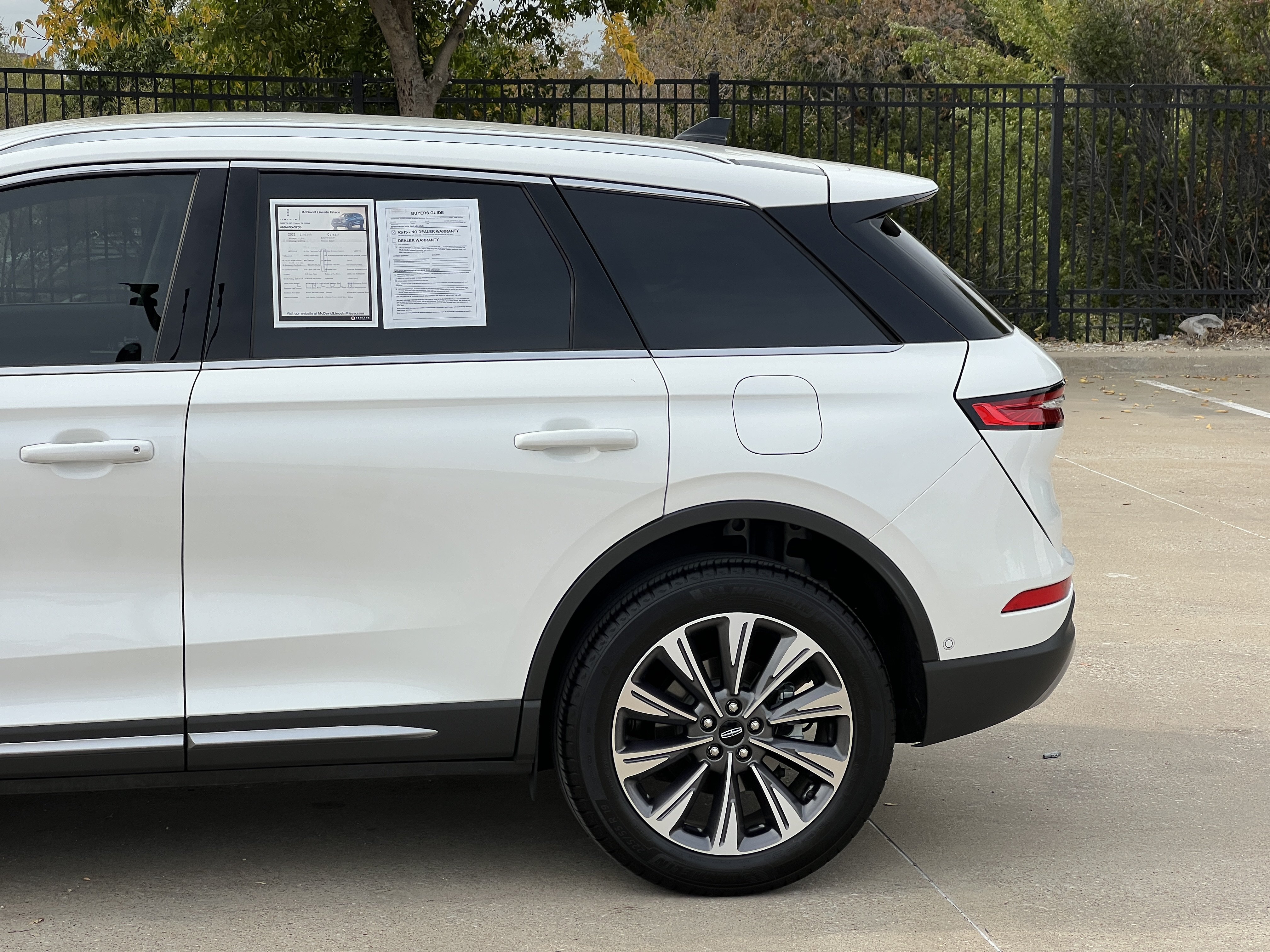 Certified 2022 Lincoln Corsair Reserve w/ Elements Package AWD/4WD image 6