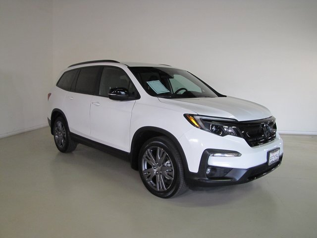 Certified 2022 Honda Pilot Sport image 3
