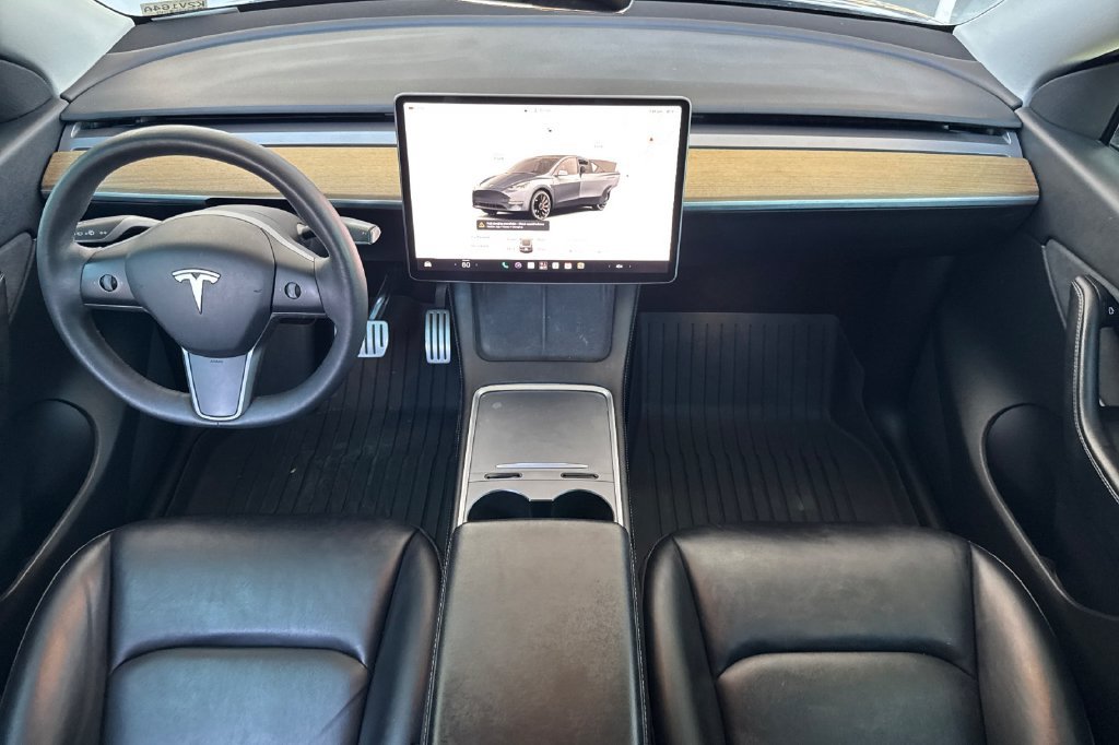 Used 2022 Tesla Model Y Performance AWD/4WD image 5