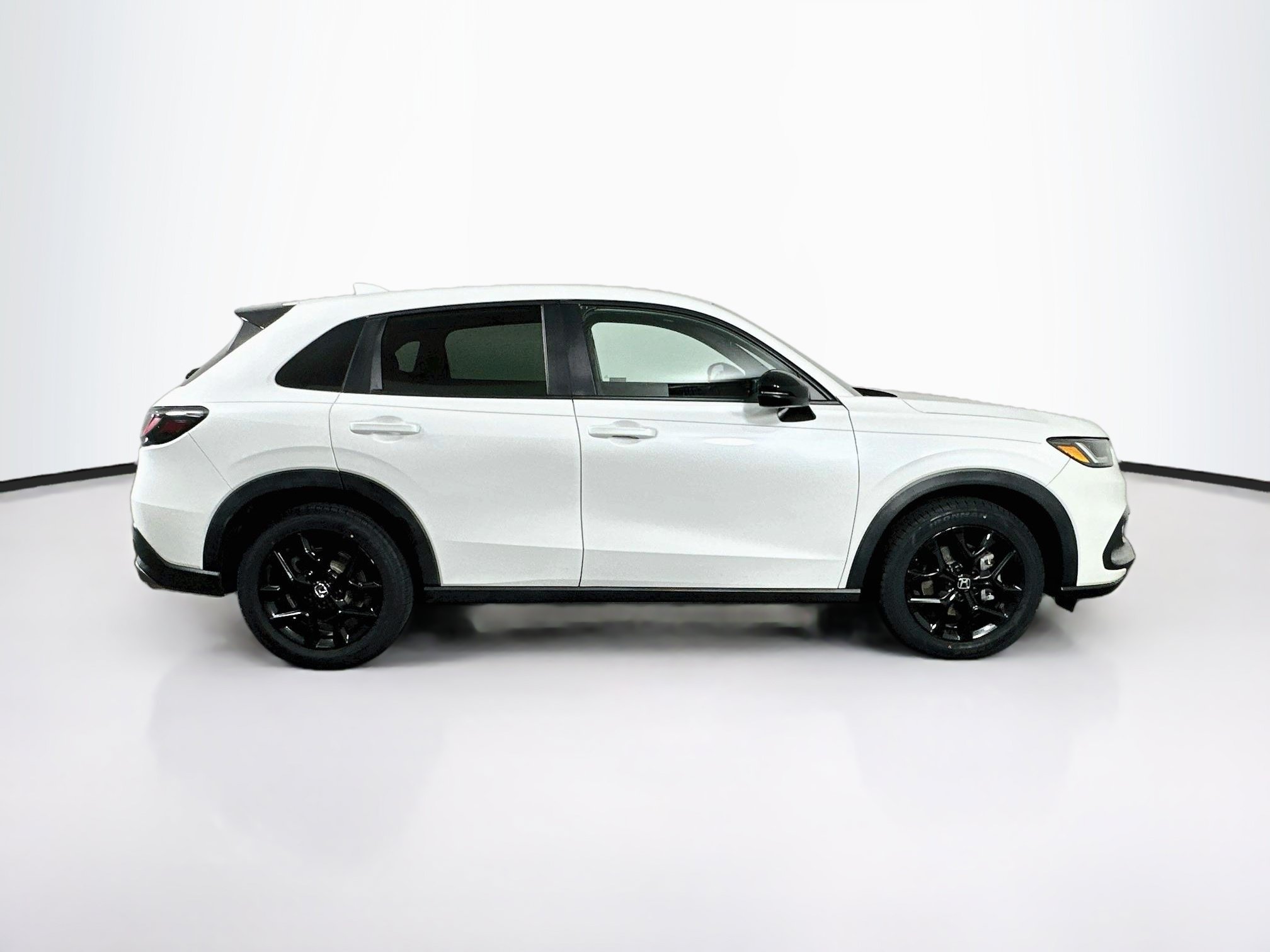 Used 2024 Honda HR-V Sport image 10