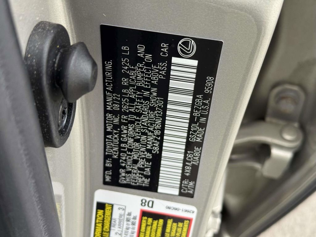 Used 2022 Lexus ES 350 Ultra Luxury image 31