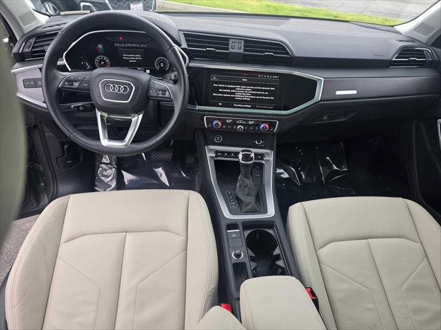 Used 2023 Audi Q3 2.0T Premium Plus w/ Premium Plus Package image 22