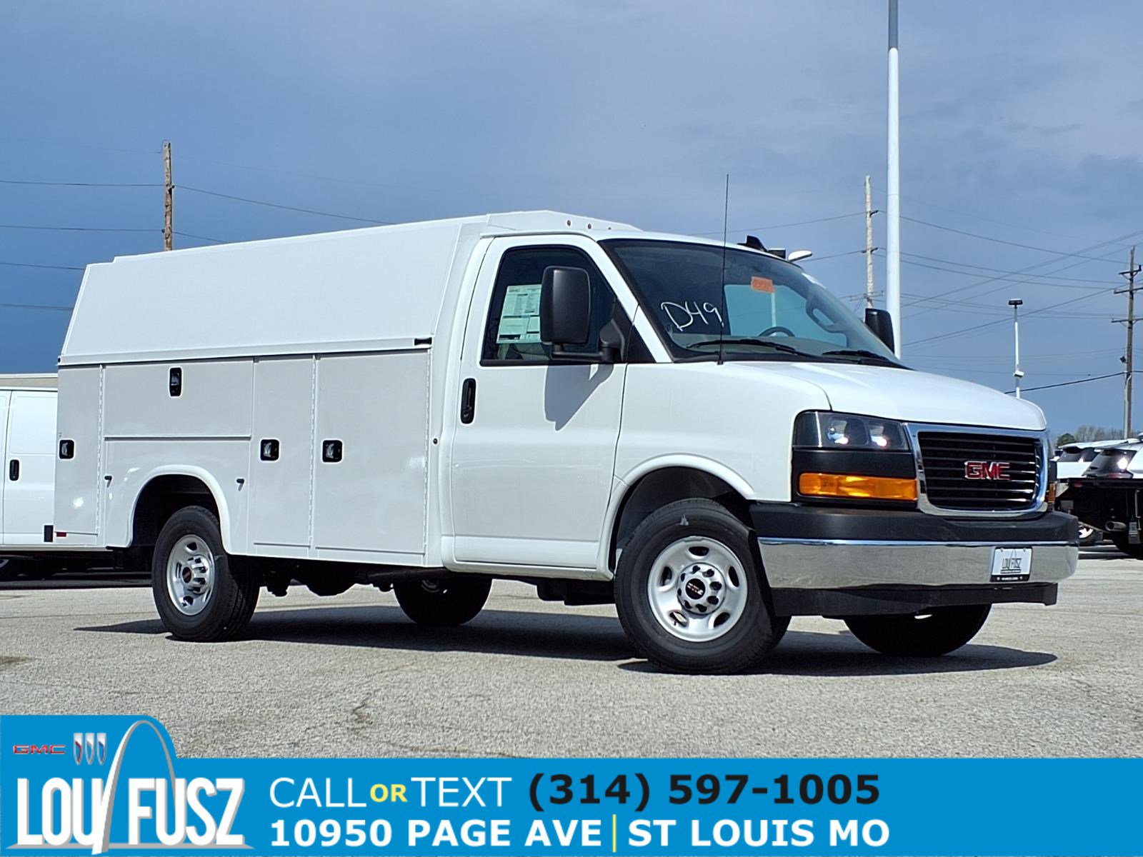 New 2025 GMC Savana 3500 w/ Power Convenience Package