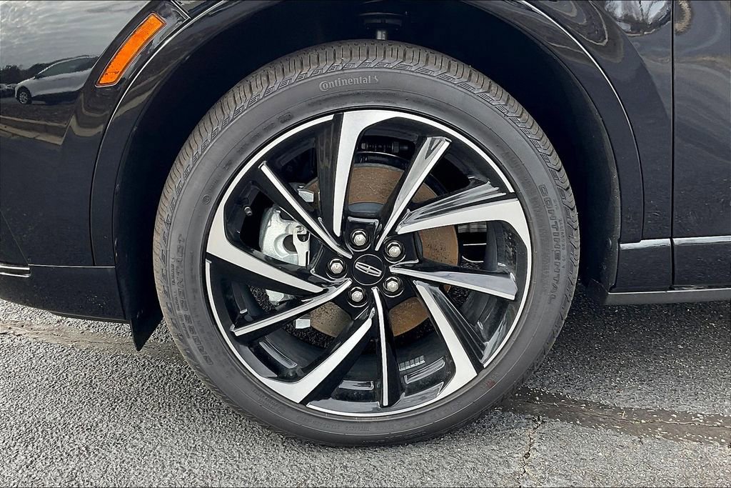 New 2025 Lincoln Corsair Grand Touring w/ Equipment Group 301A image 12