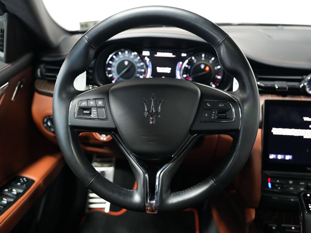 Used 2022 Maserati Quattroporte Modena Q4 AWD/4WD image 26