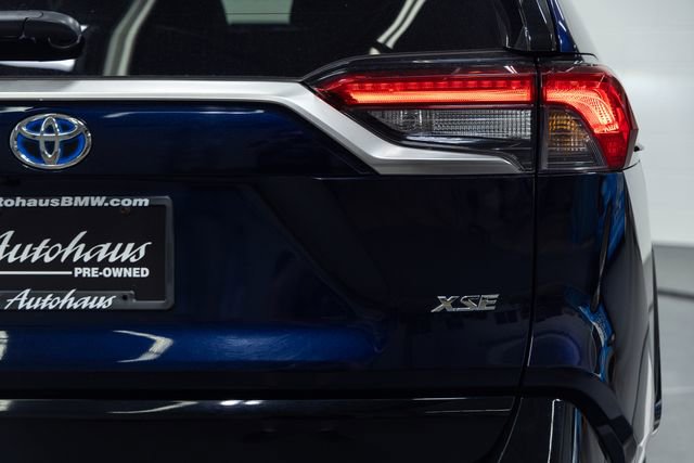 Used 2021 Toyota RAV4 XSE w/ Premium Package AWD/4WD image 8