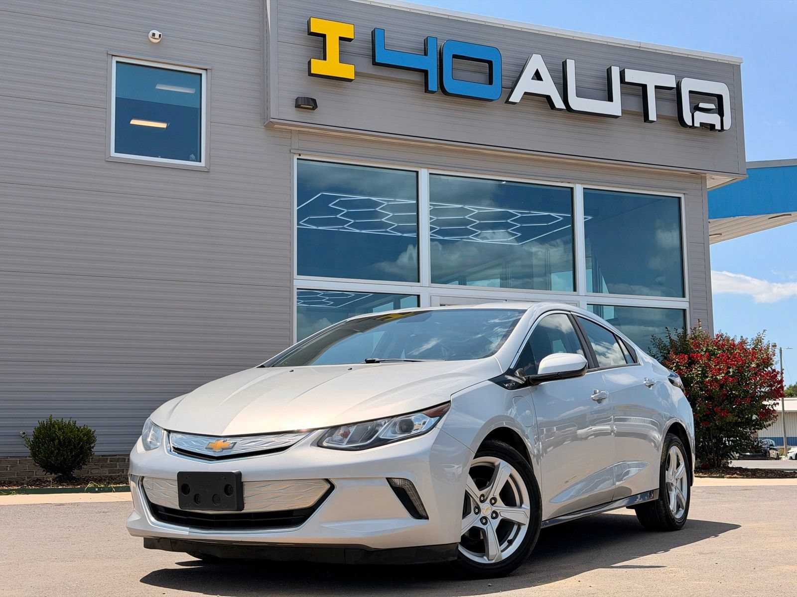 Used 2017 Chevrolet Volt LT w/ Comfort Package FWD video 1