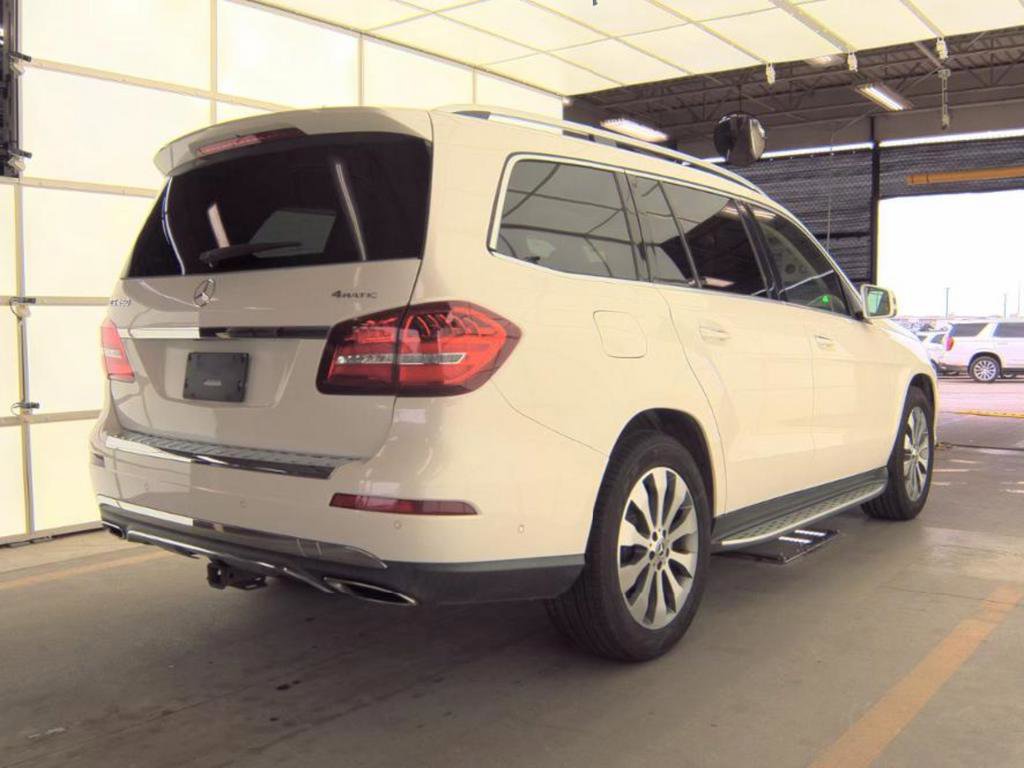 Used 2018 Mercedes-Benz GLS 450 4MATIC w/ Premium Package image 2